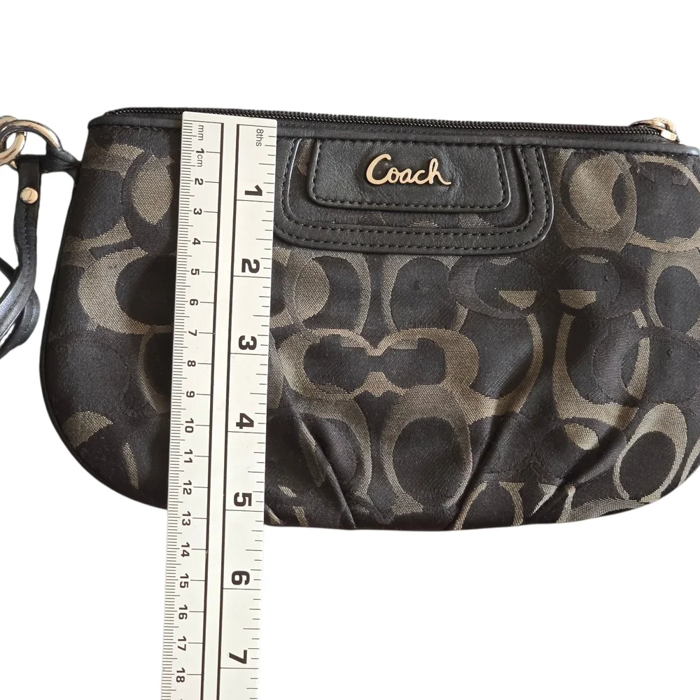 Coach Signature Sateen Pleated Black Gray Tan Wristlet